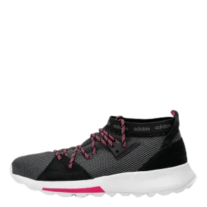 Quesa Shoes Core Black / Grey Five / Shock Pink