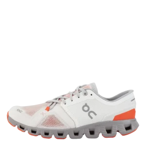 Cloud X 3 Ivory | Alloy