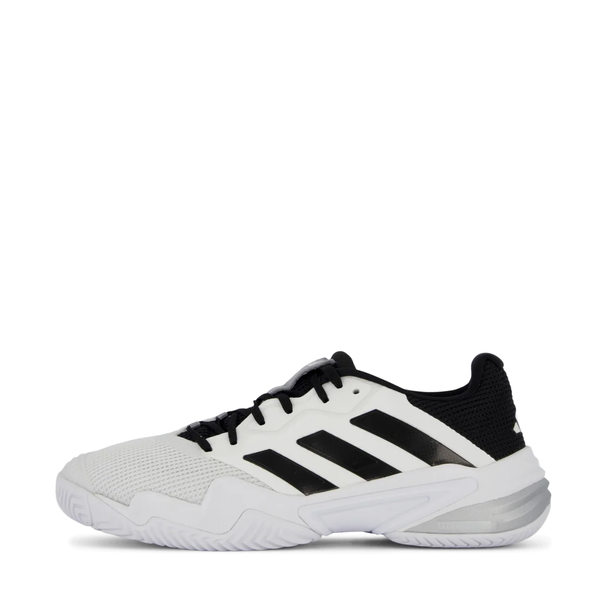 Barricade 13 M White