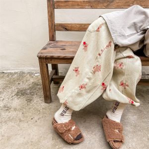 Baggybyxa med Björntryck – Bamboo Bear Unisex, Beige/Grå, Bomull, Storlek 0–6 år